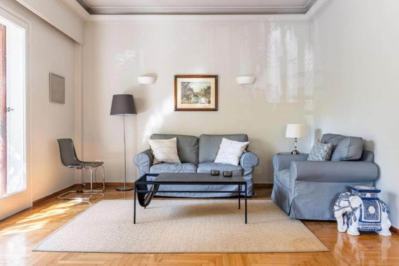 Spacious Renovated Flat In The Athens Riviera Luaran gambar